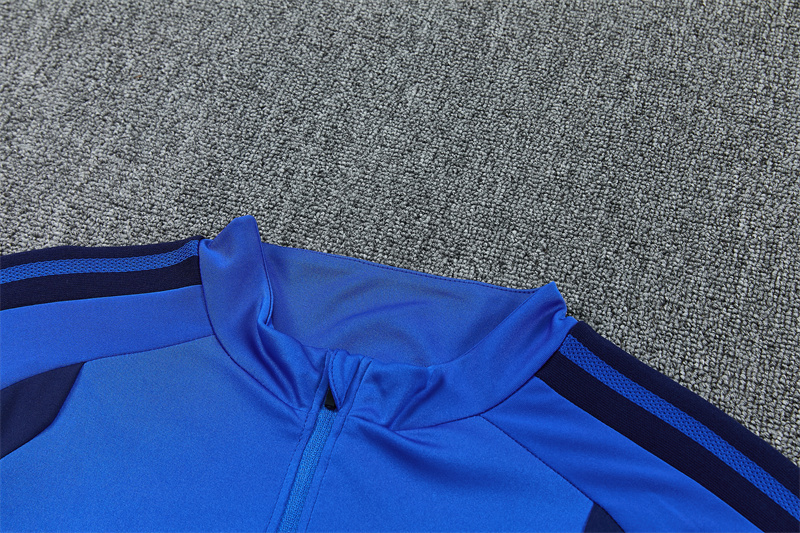 26/27 Manchester United Light Blue Tracksuits