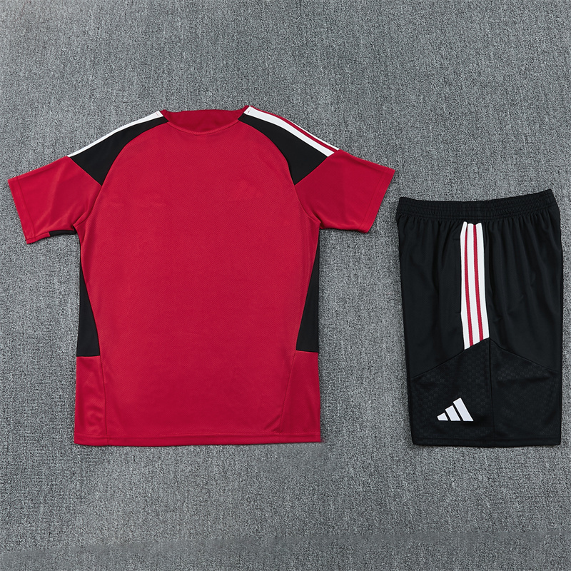 26/27 Arsenal maroon Short Sleeve Tracksuits