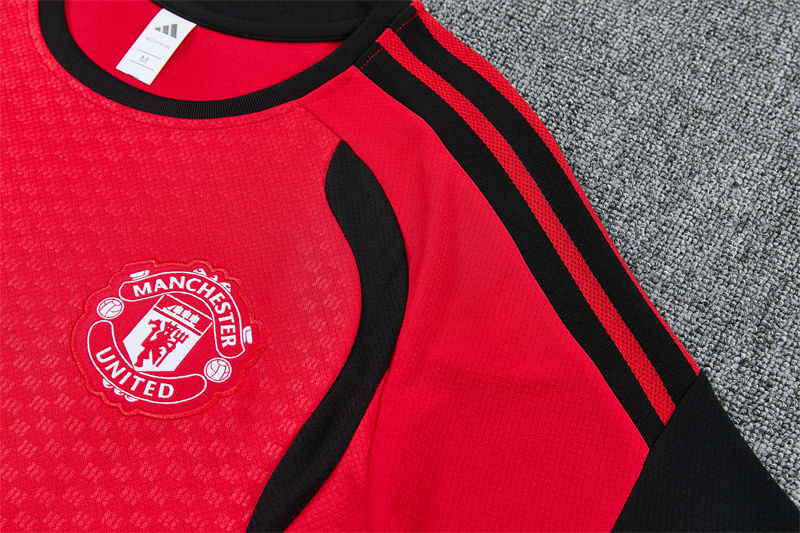 26/27 Manchester United Red Short Sleeve Tracksuits