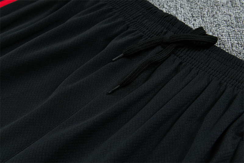 26/27 Manchester United Black Short Sleeve Tracksuits