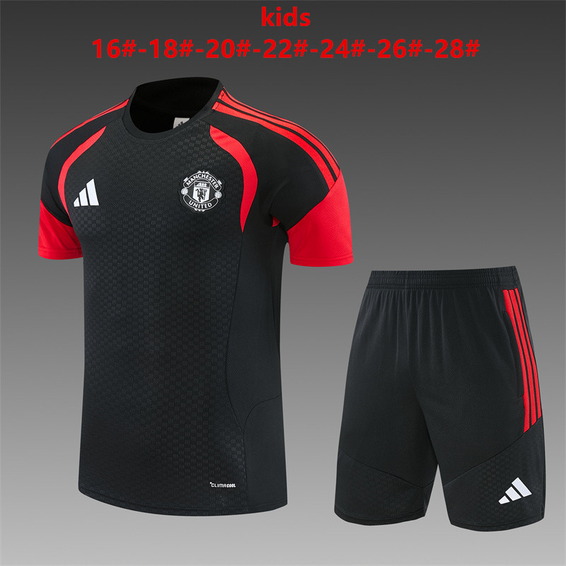 26/27 Manchester United Black Short Sleeve Tracksuits