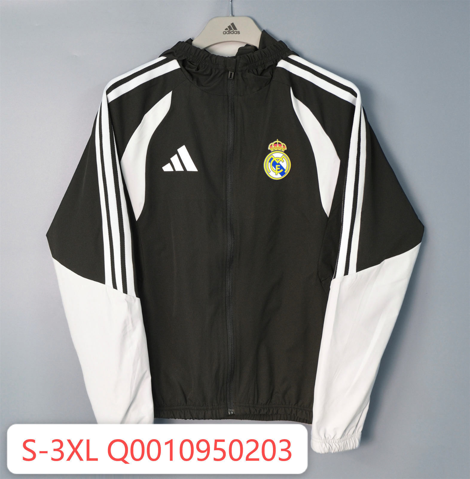26/27 Real Madrid Black Hooded Windbreaker