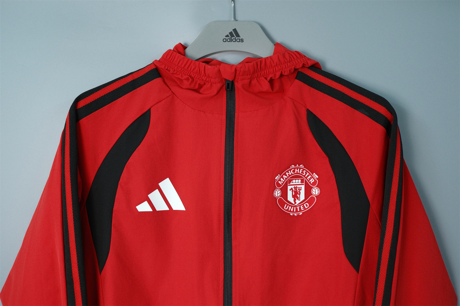 26/27 Manchester United Red Hooded Windbreaker