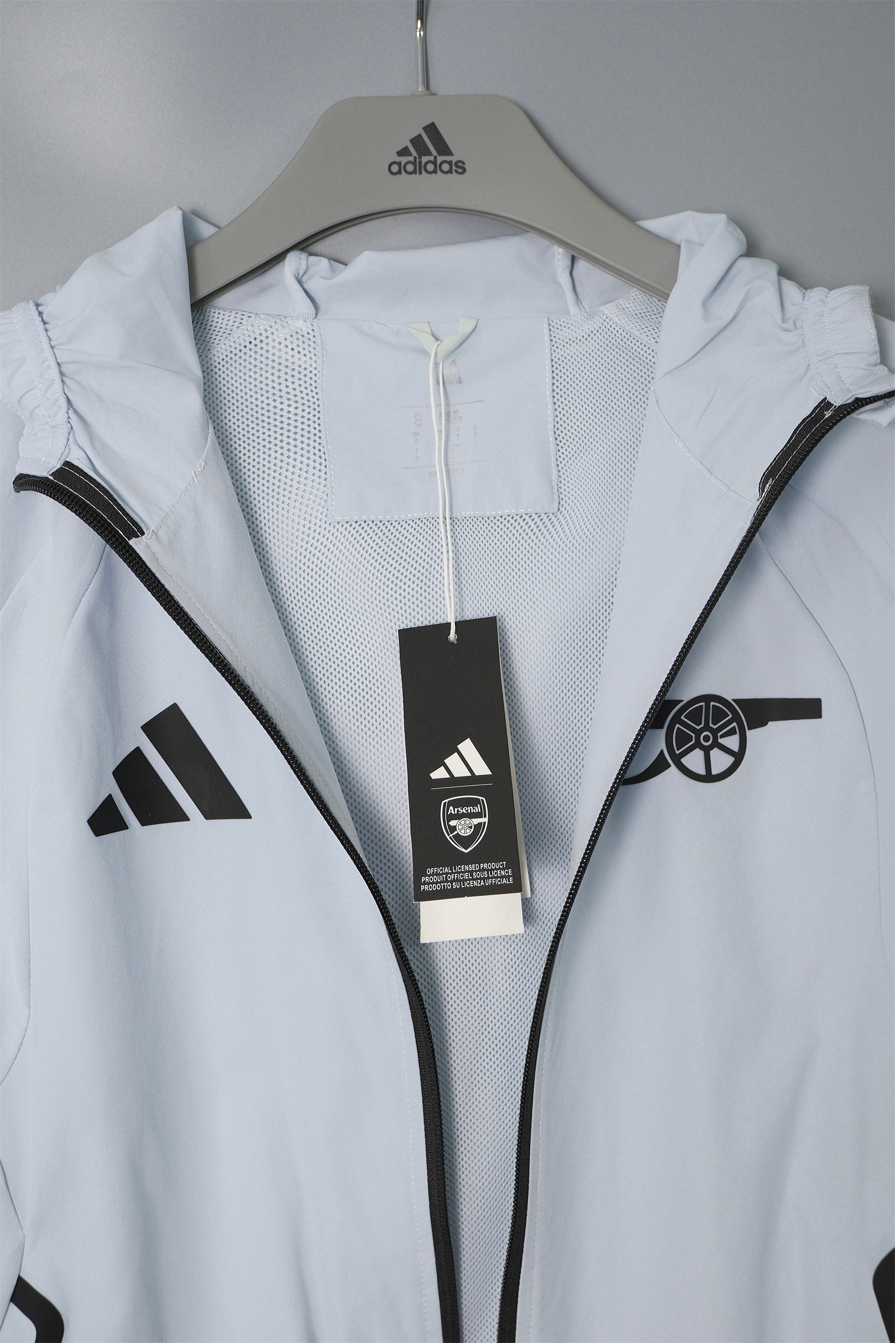 26/27 Arsenal Light Grey Hooded Windbreaker