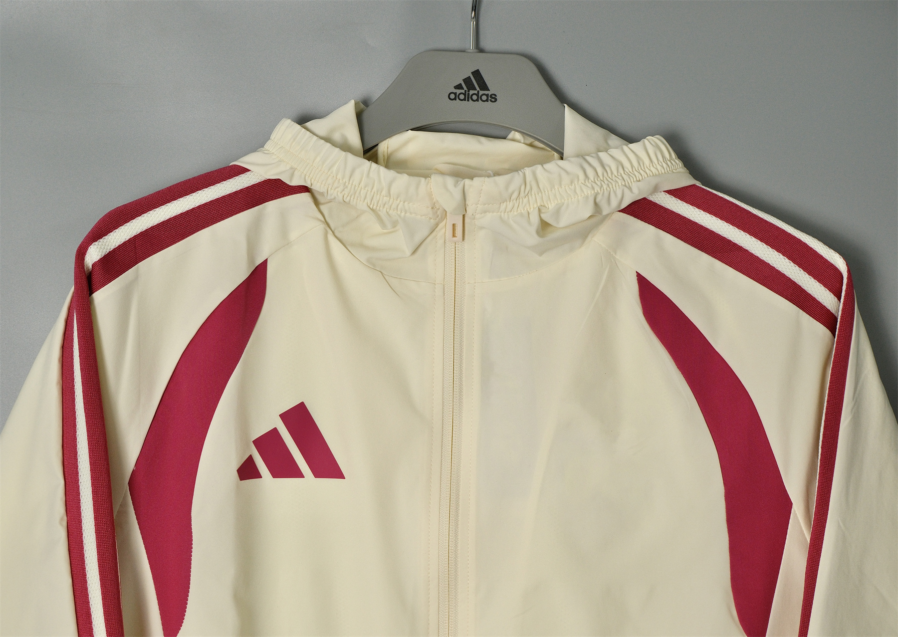26/27 Adidas Beige Hooded Windbreaker