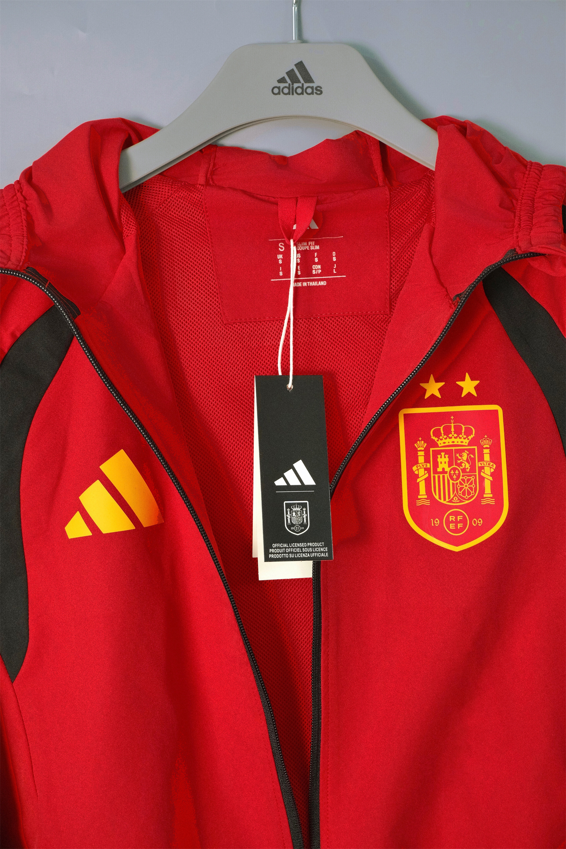 26/27 Spain Red Hooded Windbreaker