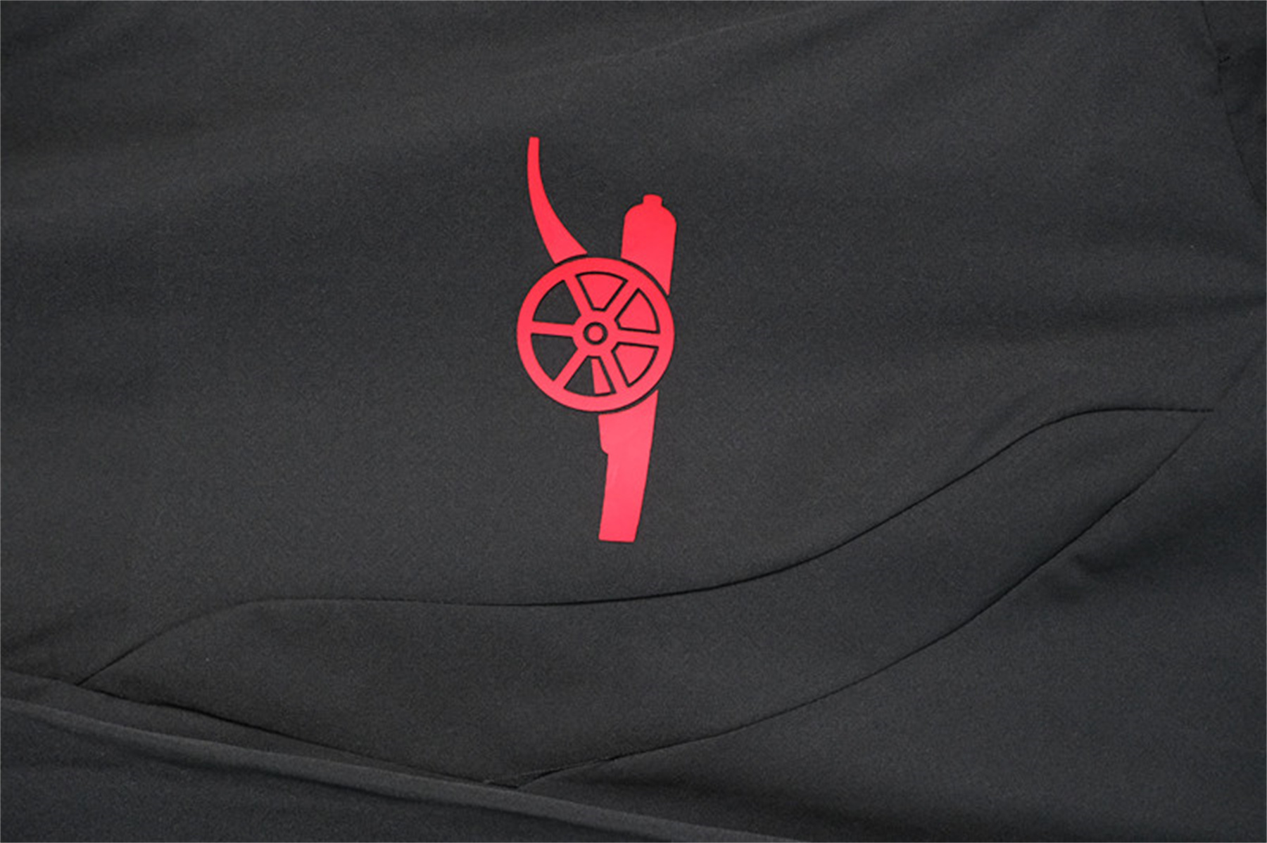 26/27 Arsenal Black and red Hooded Windbreaker