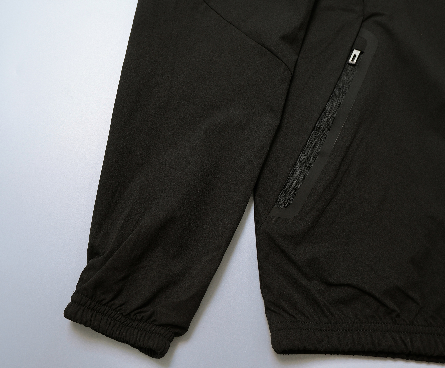 26/27 Argentina Black Hooded Windbreaker