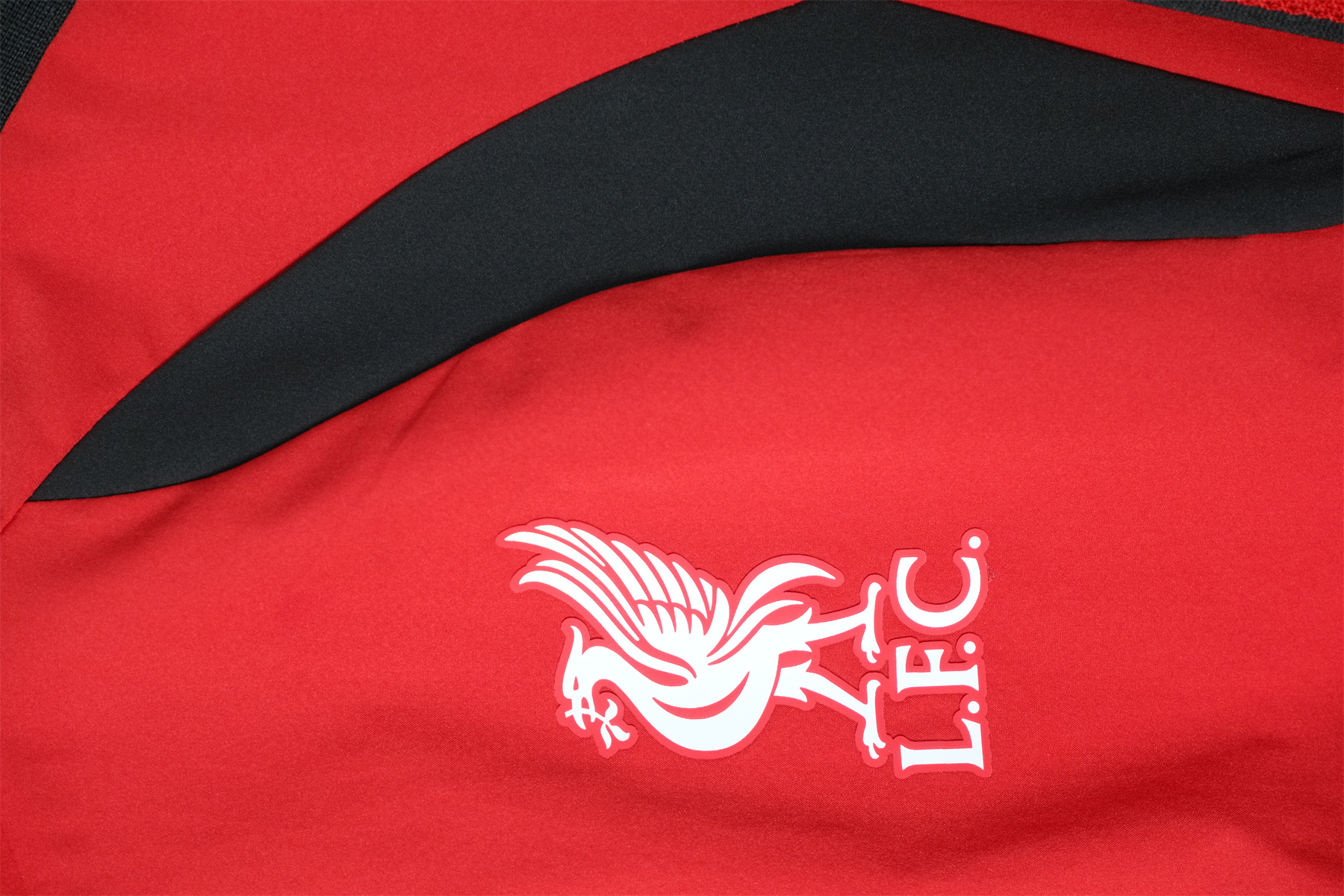 26/27 Liverpool Red Hooded Windbreaker