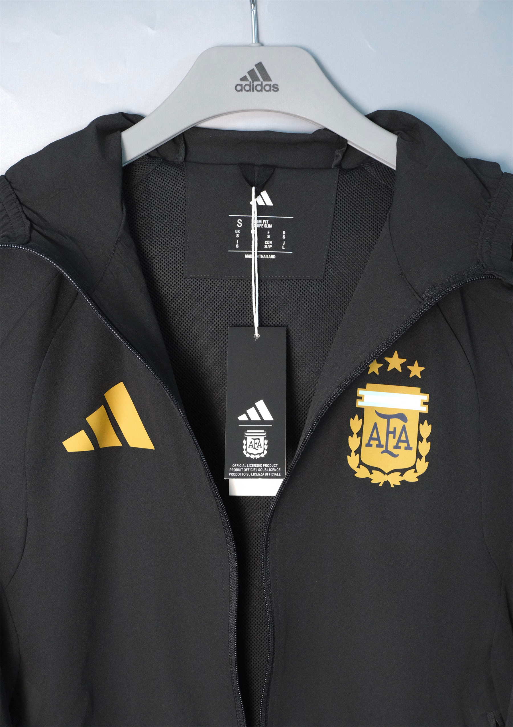 26/27 Argentina Black Hooded Windbreaker
