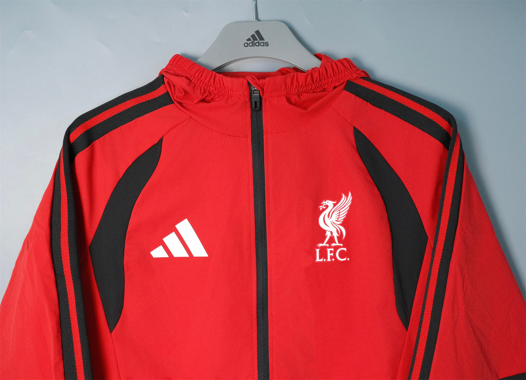 26/27 Liverpool Red Hooded Windbreaker