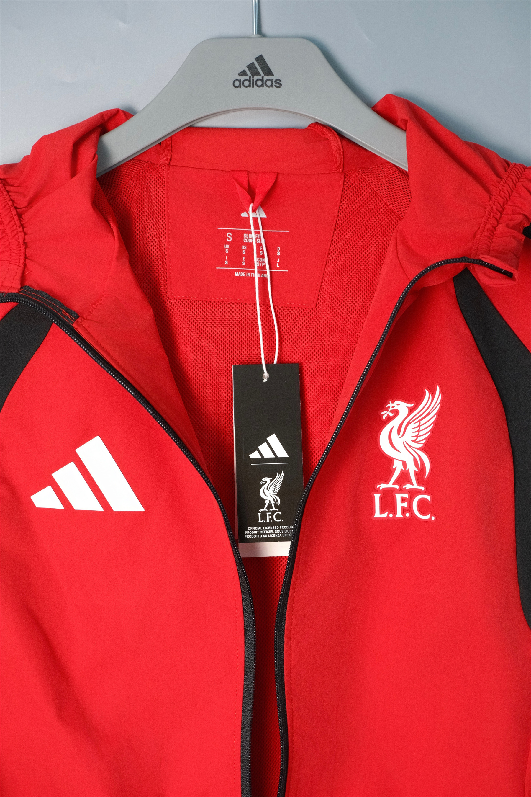 26/27 Liverpool Red Hooded Windbreaker