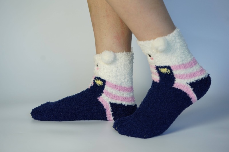YFS-26 Slipper Socks with Grippers for Women Socks for Women Home Sleeping Winter Socks