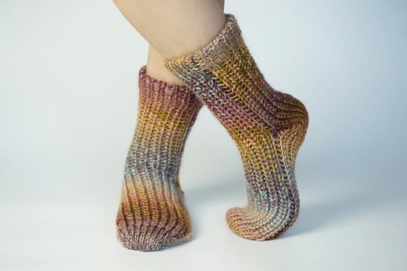 YFS-25 Slipper Socks with Grippers for Women Socks for Women Home Sleeping Winter Socks