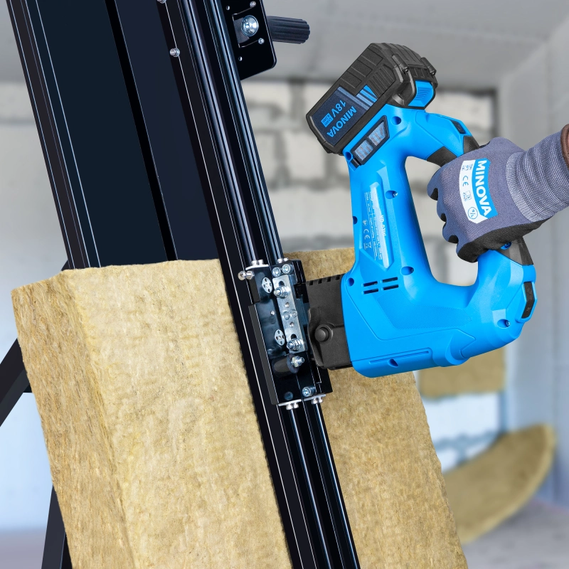 Brushless Insulating Saw, Cordless 18V 4Ah Insulation Saw, Air Cooling 2800 SPM Insulation Cutter for Mineral Wool, Foam Glass, Rock Wool, Wood fiber Boards, Recycled Cotton Boards