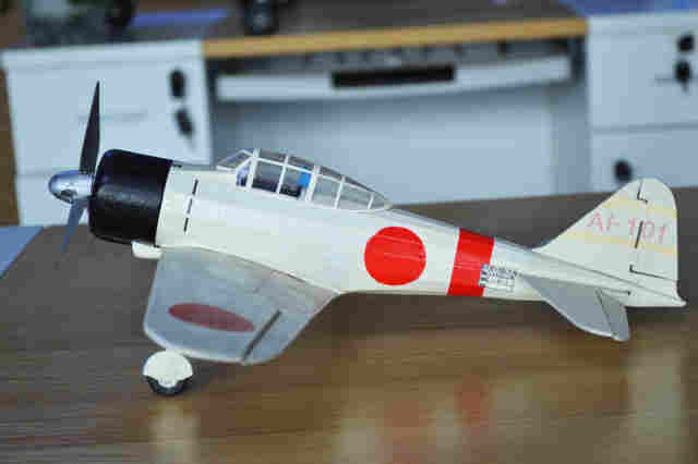 Tony Ray Aero -Mitsubishi A6M2 Ze Micro Balsa Kit
