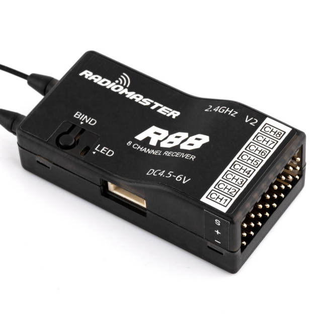 RadioMaster - R88 V2 8ch Frsky D8 / D16 and Futaba SFHSS Compatible PWM / Sbus Receiver