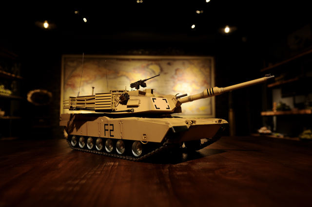 1:16 USA M1A2 Abrams RC Tank - Basic version