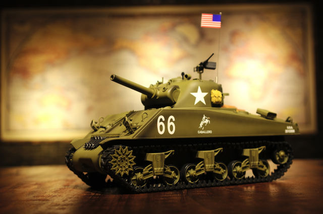1:16 USA M4A3 Sherman RC Tank - Basic version