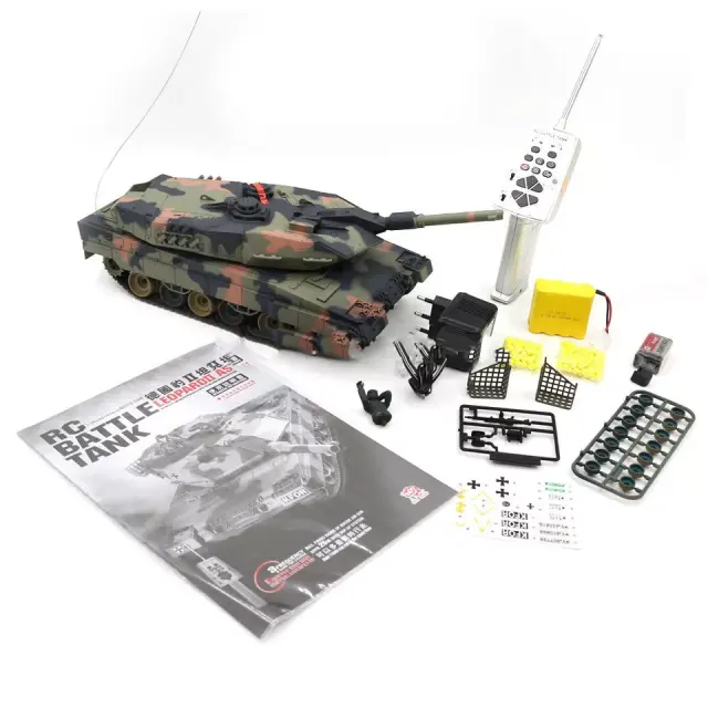 1:24 German Leopard 2 RC tank with infrared battle system