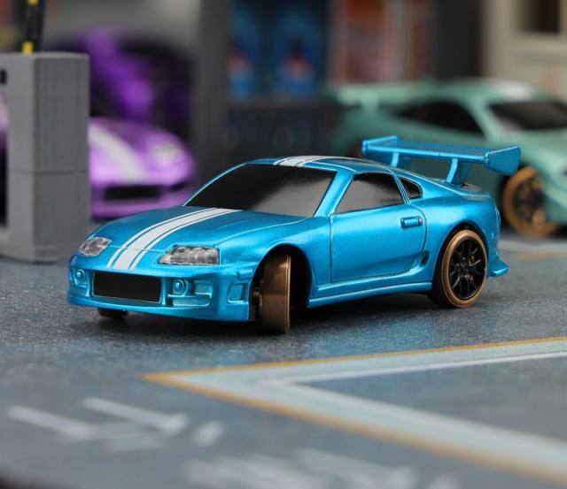 Turbo Racing - C61/C62/C63 1:76 Scale Drift Car with GYRO RTR