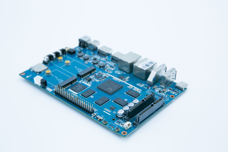 BPI-W2 Nas Router board with Realtek RTD1296