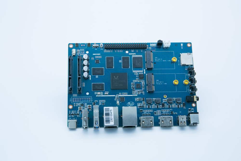 BPI-W2 Nas Router board with Realtek RTD1296