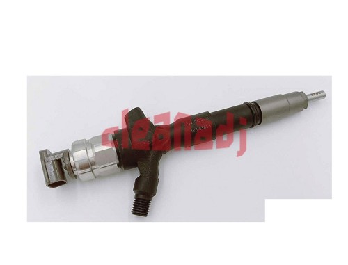 23670-30300 Fuel Injection Diesel Injector
