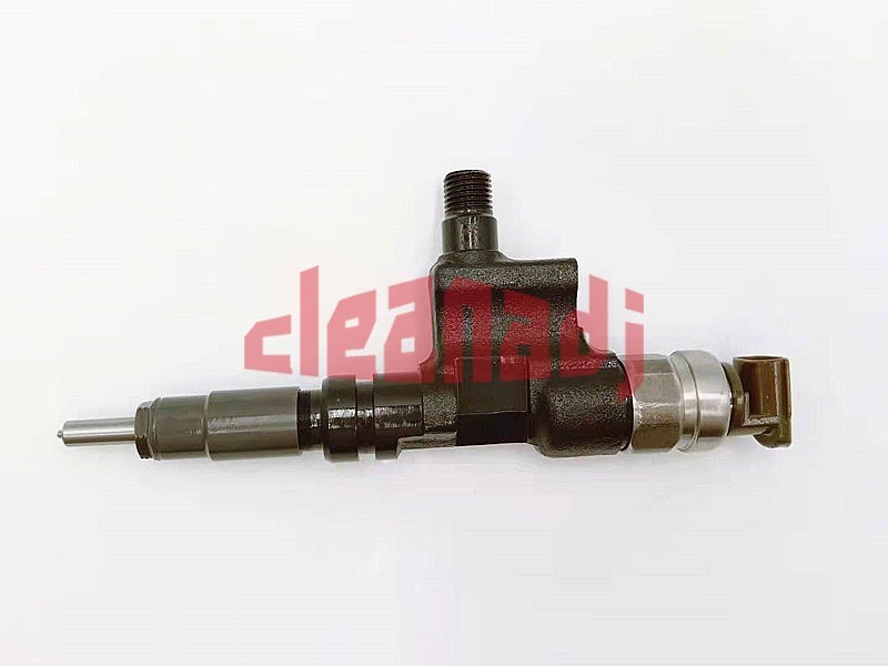 095000-6551 Fuel Injection Diesel Injector