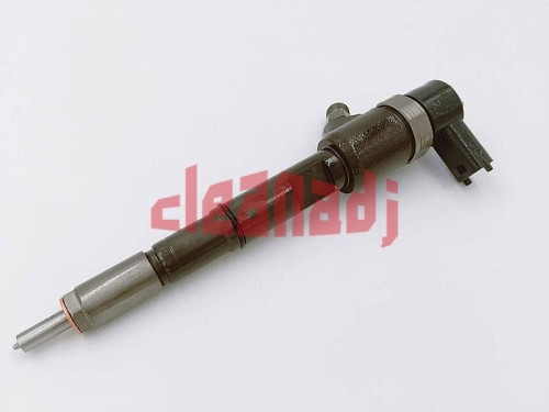 wholesale Engine Parts of fuel injectors 0445110529-629-526-527