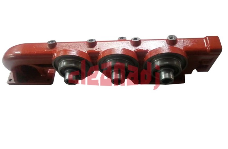 Construction machinery engine parts GTA38 K38 QSK38 diesel engine parts 3637618 Oil filter seat for Cummins generator set