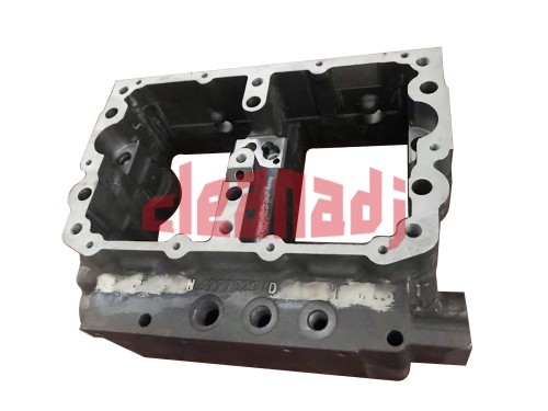 Wholesale Engine Parts for Cummins 4999525 Rocker Lever Housing for NT855