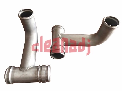 Wholesale Engine Parts for Cummins 3004716 KTA19 QSK19 water transfer tube