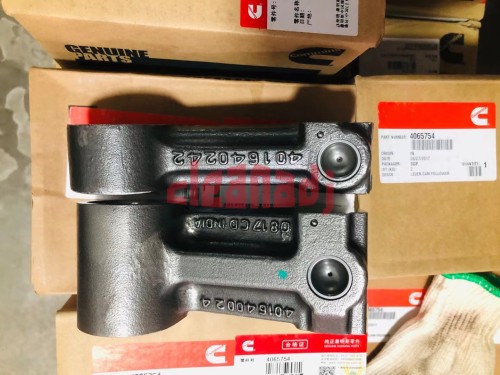 QSK45 QSK60 Cummins Parts Cam Follower Lever 3082416 4065754 4065756 4017289