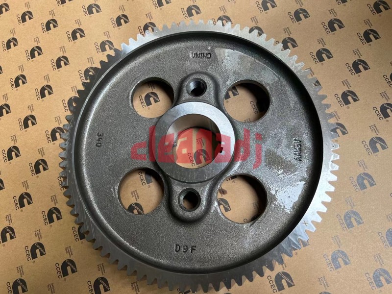 Camshaft gear 4953356
