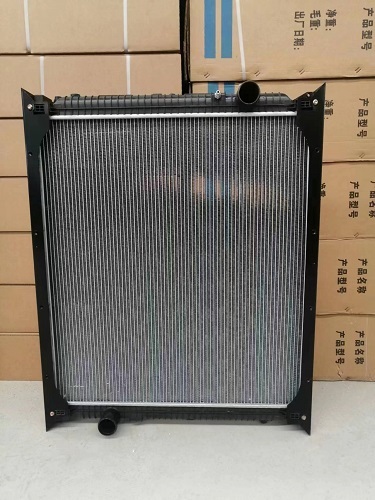 HOWO truck radiator WG9725530270/WG9725530231