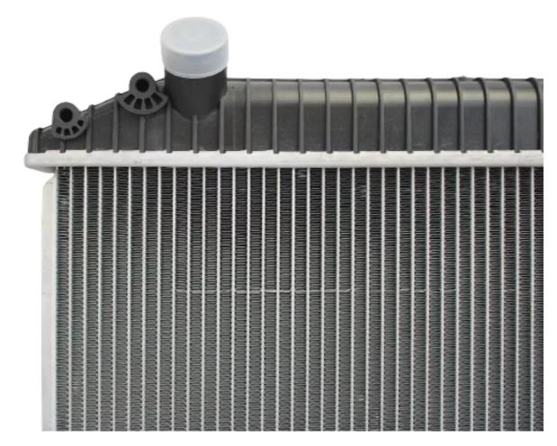 Benz truck radiator 6955000502