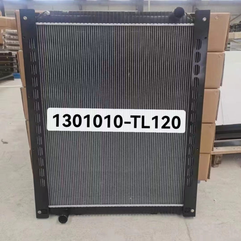 dongfeng tianlong truck radiator 1301010-TL120