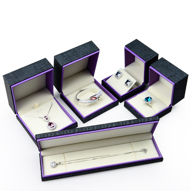 FANXI H030 PU Leather Plush Crocodile Ring Earrings Pendant long chain set jewelry custom box