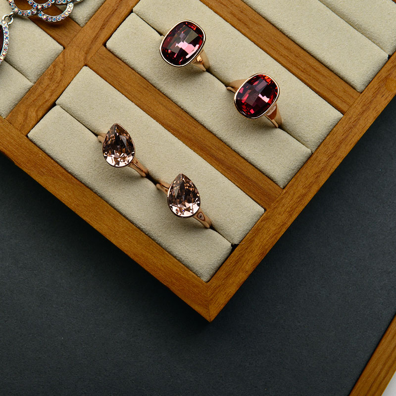 FANXI Wholesale Customized Solid Wood Jewelry Display Stand Fashion Storage Rack Hanging Ring Bangle Display Holder