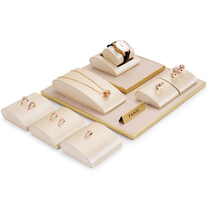 Fanxi TT078 New Arrival Orange Color Leather Materials Jewelry Display Set for Showcase
