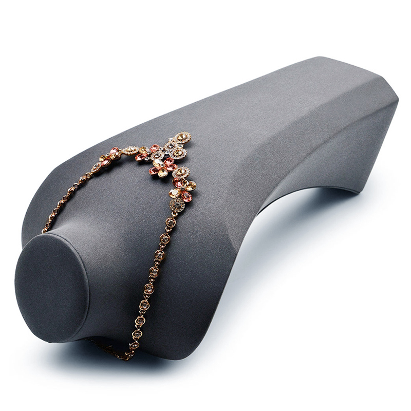 FANXI RX048 Wholesale Custom Luxury Resin Necklace Bust Black PU Leather Jewelry Displays Stand Pendant Necklace Display