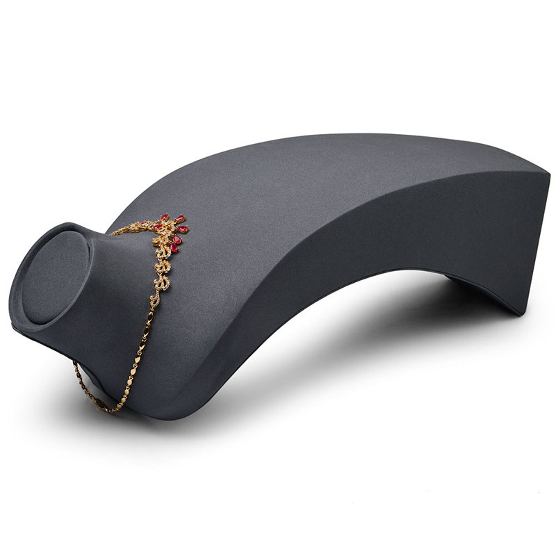 FANXI RX050 Factory Custom Jewelry Necklace Bust Resin Black PU Leather Jewelry Display Stand Necklace Pendant Holder