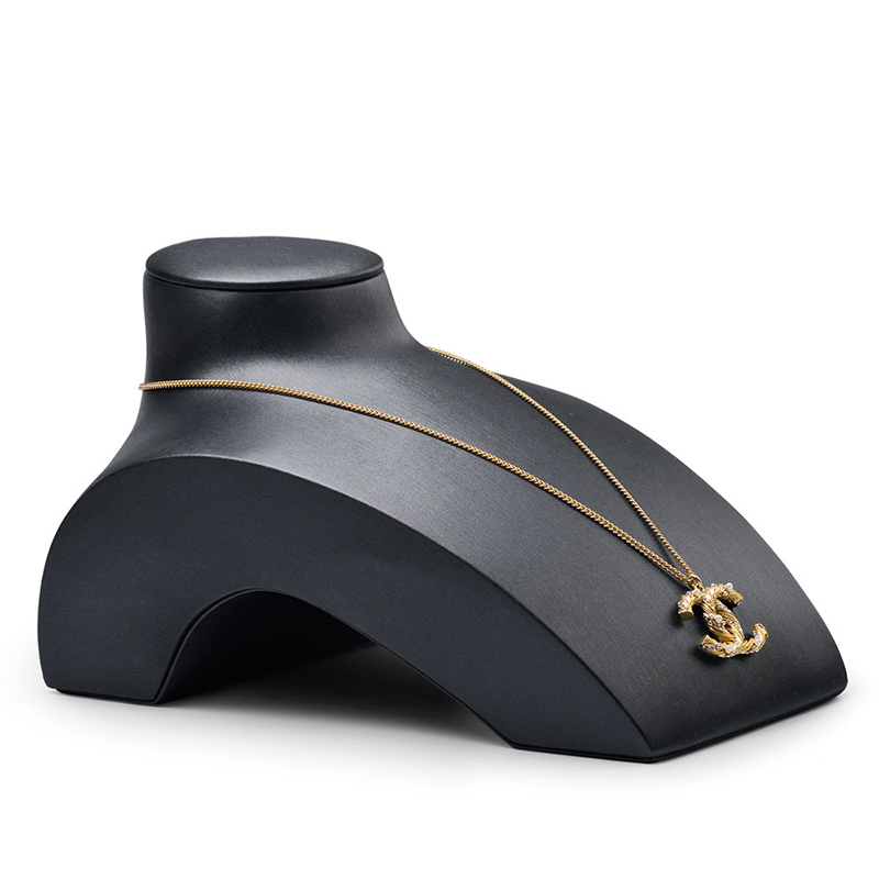 FANXI RX053 Factory Custom Jewelry Necklace Bust Resin Black PU Leather Jewelry Display Stand Necklace Pendant Holder