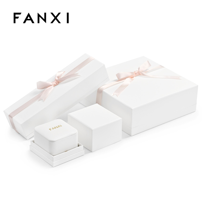 FANXI H126 new arrival high quality white PU leather grey microfiber box with button for ring pendant jewelry package