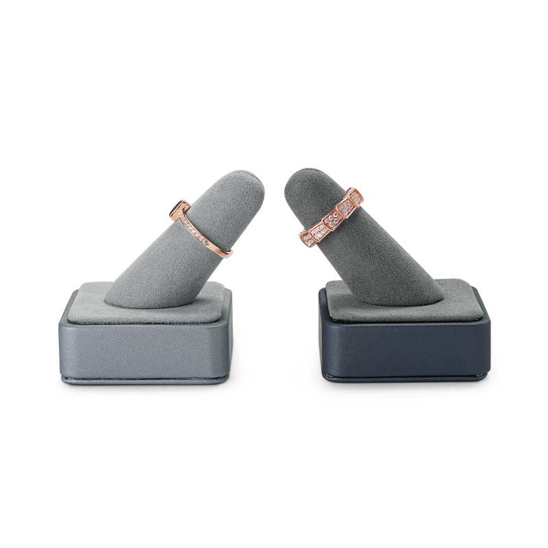 FANXI PU064 New arrival Luxury Gray PU leather microfiber jewelry ring display Finger holder showcase Jewelry wood stand set