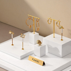 2023 TT140 New Arrival Beautiful Jewelry Display Set For Earring Rings Pendant Bangle Jewelry Window Display
