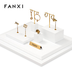 2023 TT140 New Arrival Beautiful Jewelry Display Set For Earring Rings Pendant Bangle Jewelry Window Display