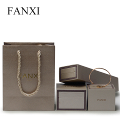 FANXI D023 Wholesale Custom Logo Color Printed Luxury Paper Bag Jewelry Gift Packaging Bags with Handle Recycle Paper Shopping Bag