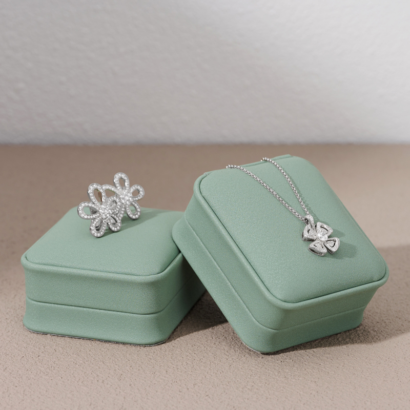 New Arrival H145 Custom Made Jewellery Box With Logo PU Leather Jewelry Ring Box